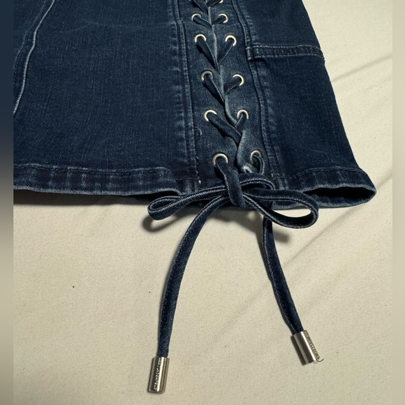 Karl Lagerfeld Paris Lace-Up Braided Stretchy Denim Mini Denim Skirt Sz 10 Y2K - Picture 4 of 13